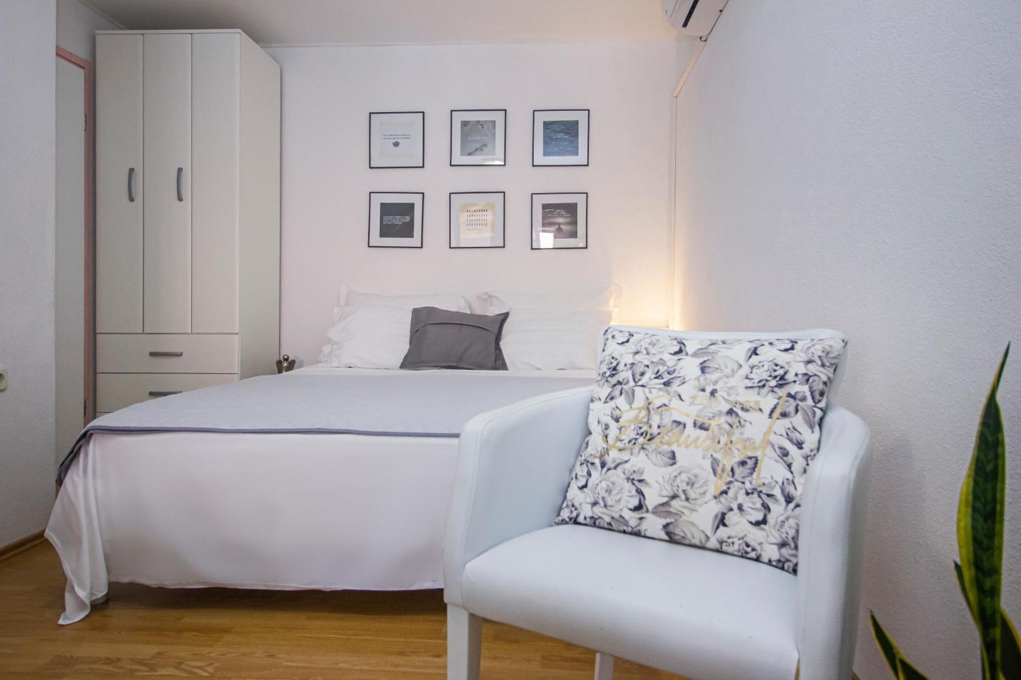 Apartmani Leo-Marin Makarska Ngoại thất bức ảnh