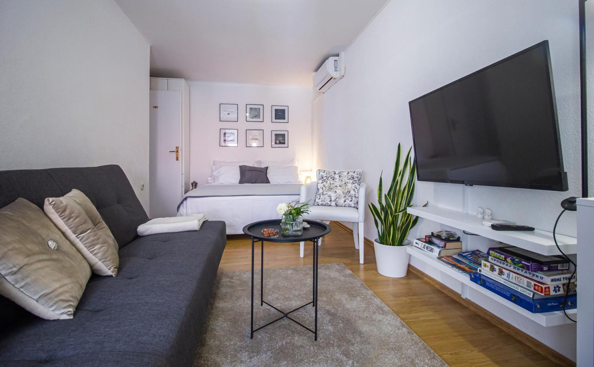 Apartmani Leo-Marin Makarska Ngoại thất bức ảnh