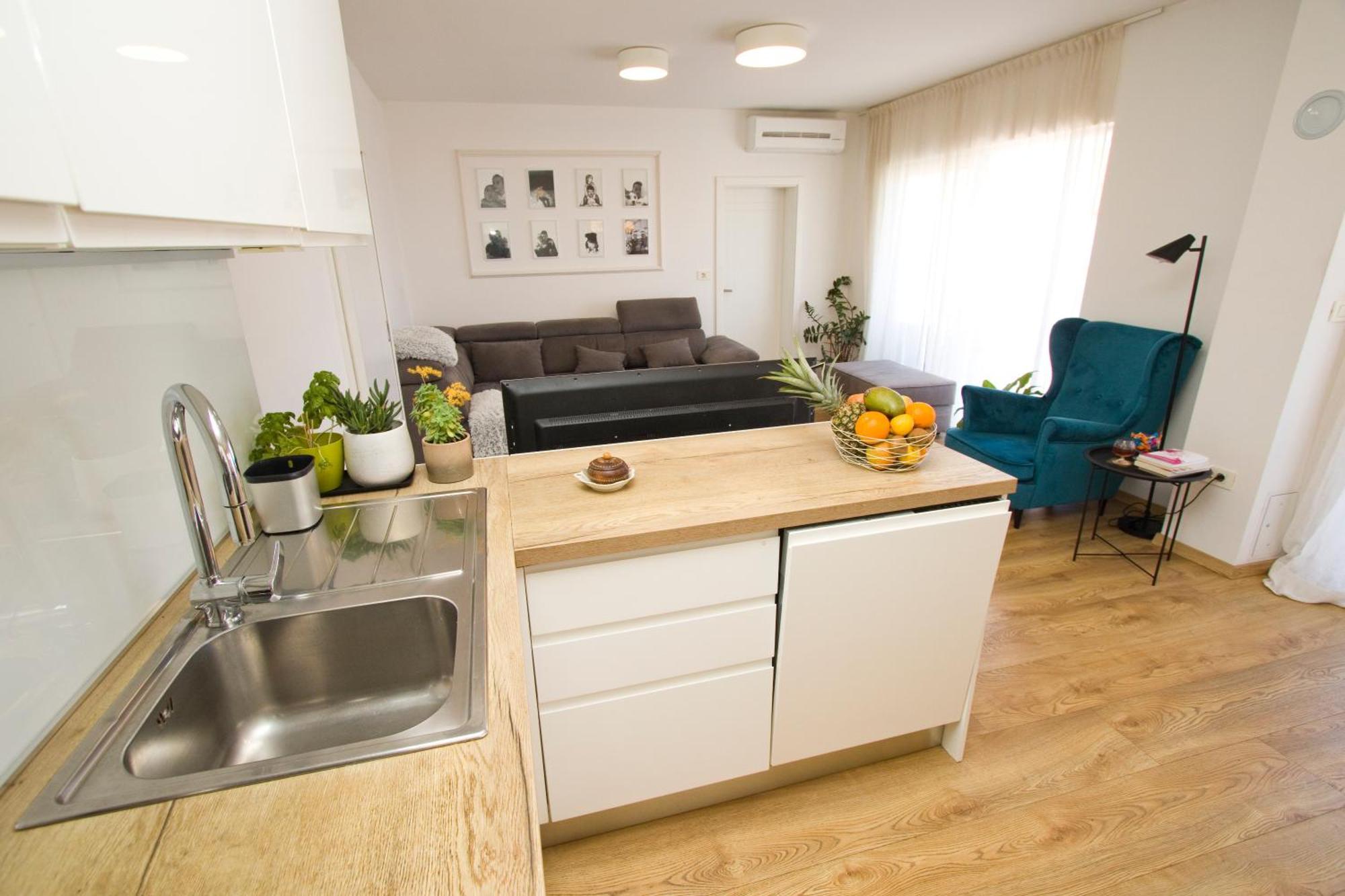 Apartmani Leo-Marin Makarska Ngoại thất bức ảnh
