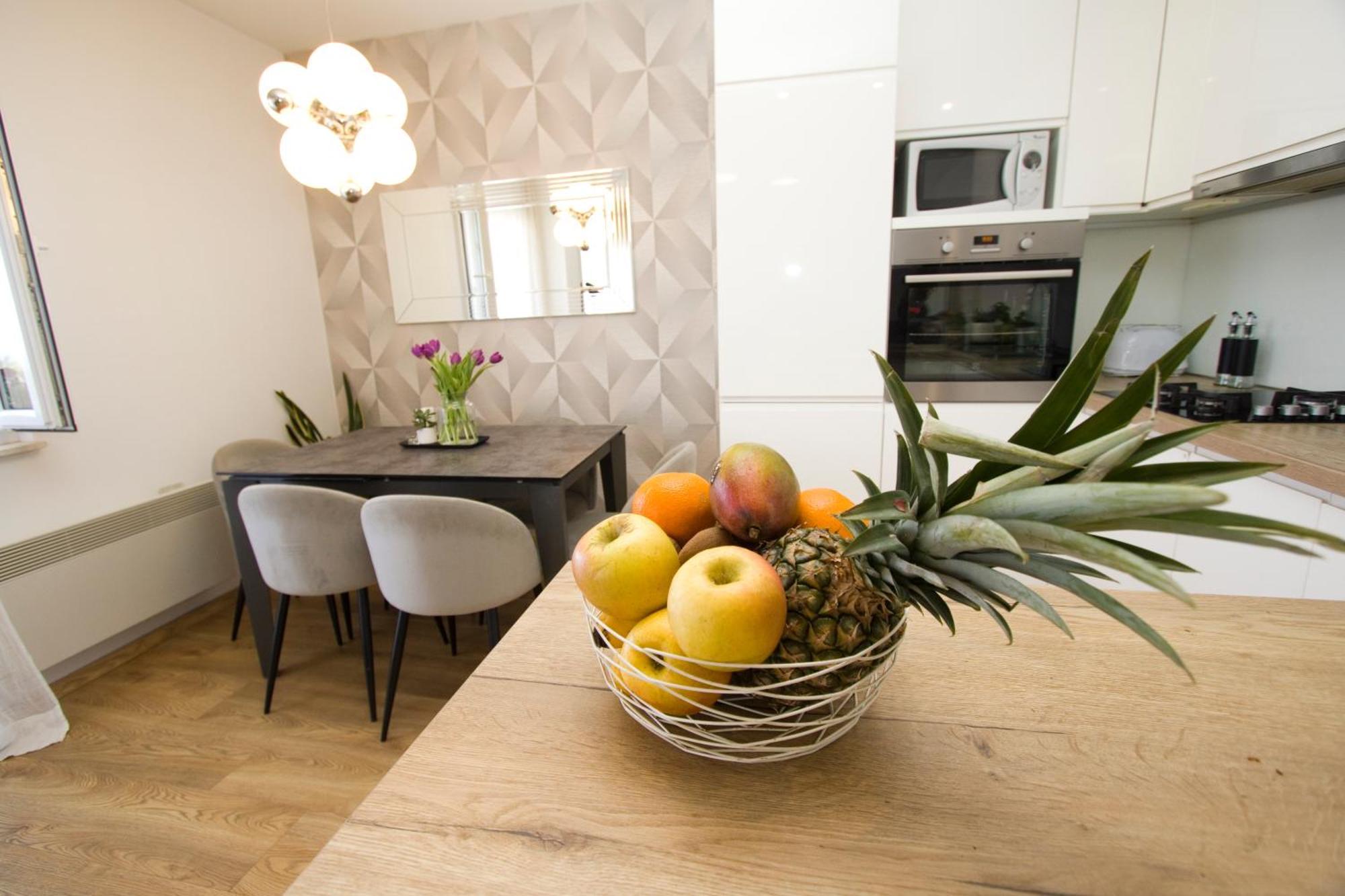Apartmani Leo-Marin Makarska Ngoại thất bức ảnh