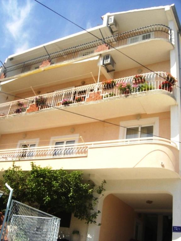 Apartmani Leo-Marin Makarska Ngoại thất bức ảnh