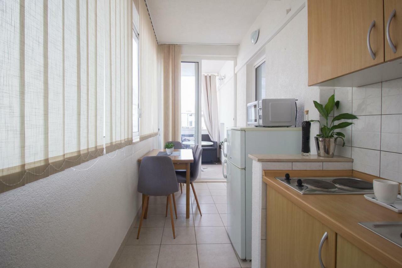 Apartmani Leo-Marin Makarska Ngoại thất bức ảnh