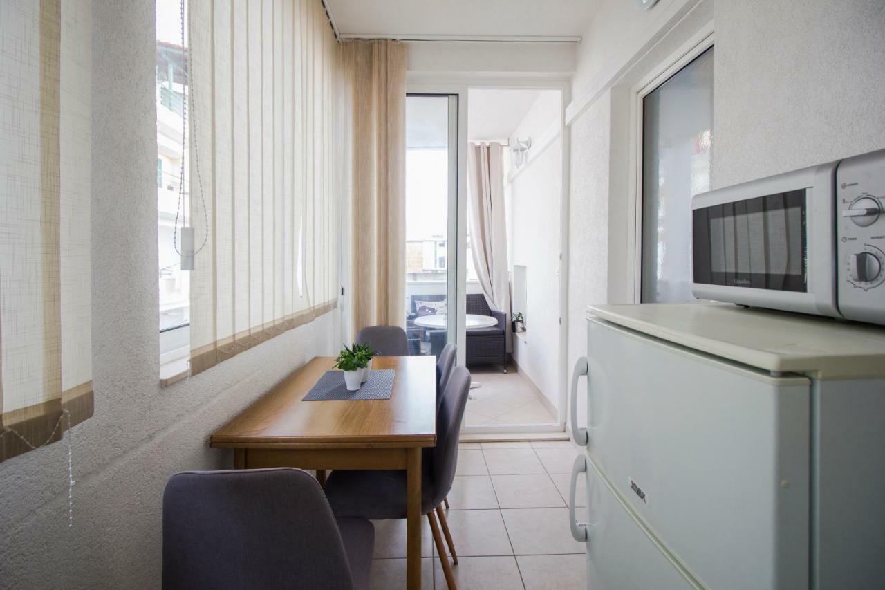 Apartmani Leo-Marin Makarska Ngoại thất bức ảnh